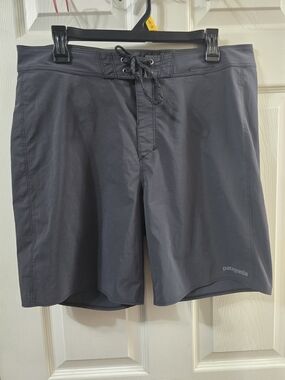 Patagonia Men’s Dark Gray Boardshorts - Quick-Dry Swim Trunks